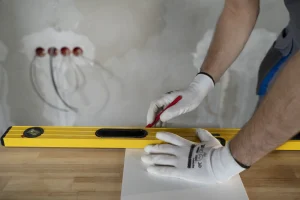 tiler-working-renovation-apartment